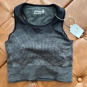 NWT Smartwool Women’s Sports Crop Bra - Size Medium - Black Heather